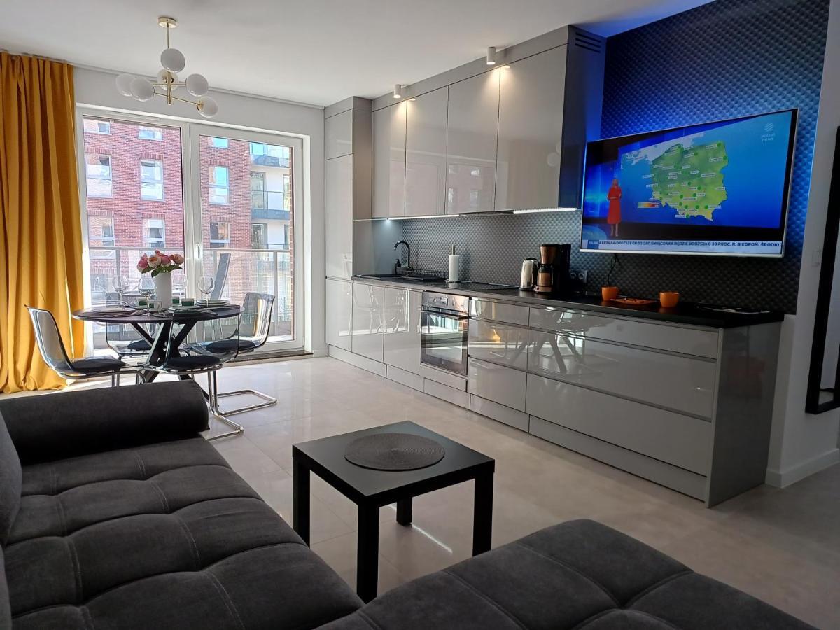 Mak Apartment Grobla - Free Parking - 3 Rooms Gdansk Luaran gambar